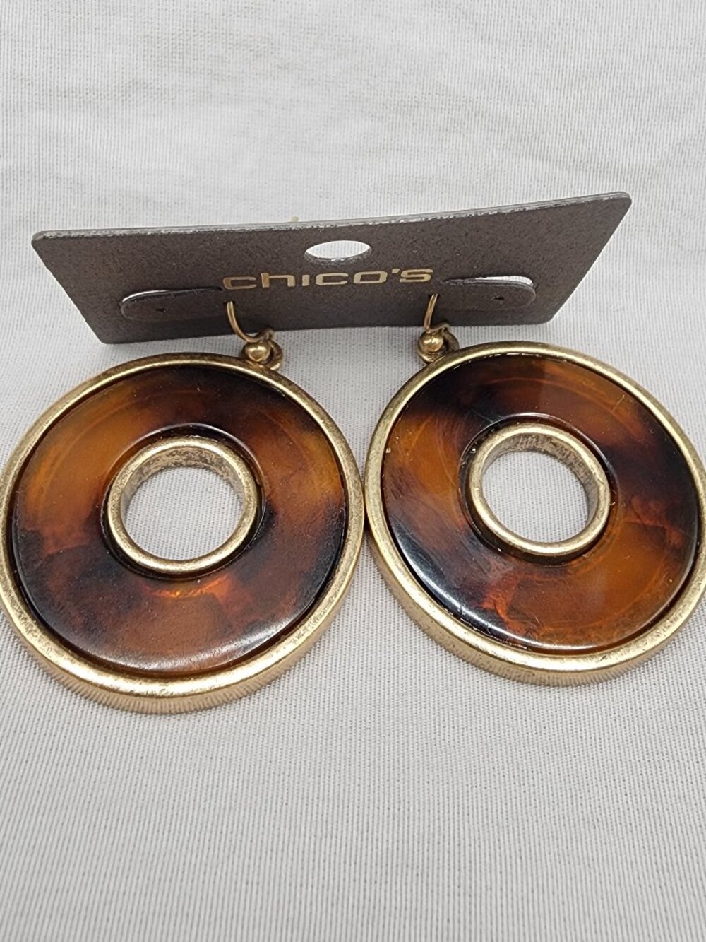 Chico's Tortoise Shell Style Gold Tone Circle Drop Earrings NWT
